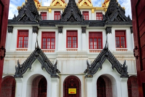 Bangkok: Golden Mount, Metal Castle, and Giant Swing Tour