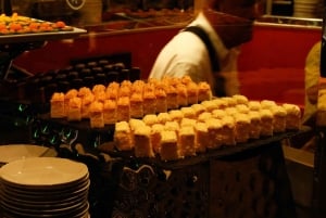 Bangkok: Rejs kolacyjny Grand Chao Phraya z pokazem na żywo