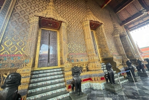 Bangkok: begeleide wandeltour naar het Koninklijk Paleis en Wat Phra Kaew