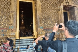 Bangkok: Grand Palace, Emerald Buddha, and Museum Siam Tour
