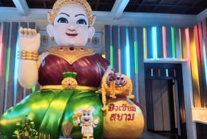 Bangkok: Grand Palace, Emerald Buddha, and Museum Siam Tour