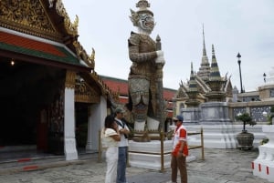 Bangkok: Grand Palace & Museum Siam Heritage Private Tour
