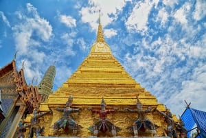 Bangkok: Grand Palace, Wat Pho, Wat Arun Sacred & Local Tour