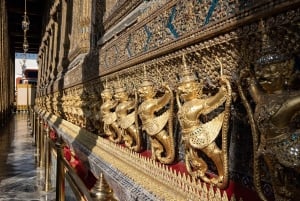Bangkok: Grand Palace, Wat Pho, Wat Arun Sacred & Local Tour