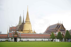 Bangkok: Grand Palace, Wat Pho, Wat Arun Sacred & Local Tour