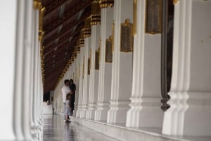 Bangkok: Grand Palace, Wat Pho, Wat Arun Sacred & Local Tour