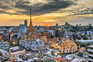 Bangkok: Grand Palace, Wat Phra Kaew, and Wat Trimit Tour