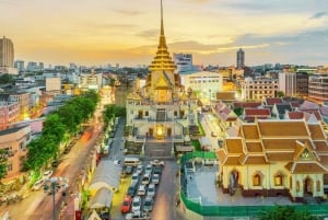 Bangkok: Grand Palace, Wat Phra Kaew, and Wat Trimit Tour