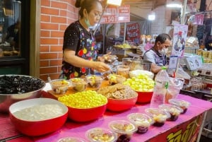 Bangkok: Passeio de bicicleta de meio dia pelas vidas locais e gastronomia com almoço