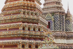 Bangkokissa: Bangkok: Puolipäiväinen temppeli- ja Grand Palace -ryhmäretki
