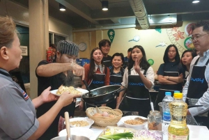 Bangkok: Half-Day Thai Cooking Class in Bangrak District