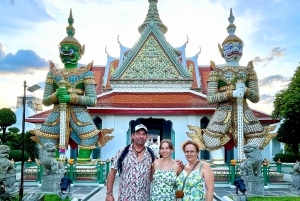 Bangkok: hoogtepunten tuk-tuk, kanaaltour, culinaire tour & Wat Arun