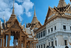 Bangkokissa: Bangkok: Kohokohdat Kierros Grand Palace ja kuninkaallinen temppeli