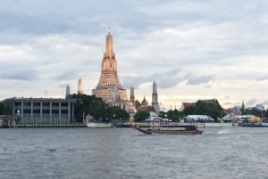 Bangkok in a Day: Must-Visit Highlights Tour with a Guide