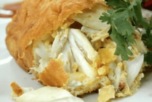 Bangkok: prenotazione tavolo al ristorante stellato Jay Fai e tour della città