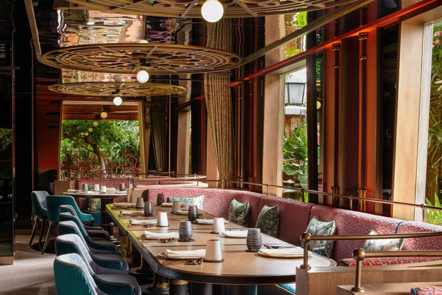 Bangkok: Jim Thompson, en thailandsk restaurant F&B-pakker