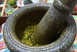 Bangkok: visita à Casa Jim Thompson e aula de culinária tailandesa