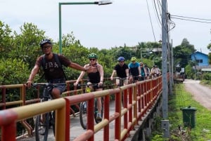 Bangkok Jungle Bike Tour: Pick up and Lunch included