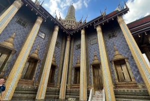 Bangkok: Kid On Tour Grand Palace and Emerald Buddha