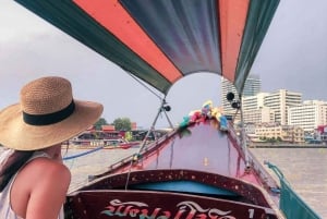 Passeio de barco pela lendária cauda longa de Bangkok