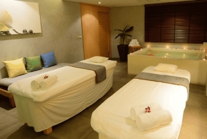 Bangkok: Let's Relax Ekkamai