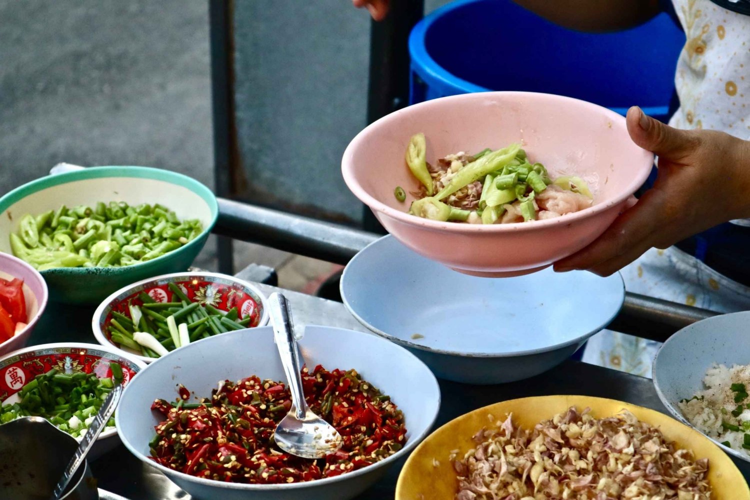 Bangkok: Lokalna wycieczka kulinarna z ulubionymi daniami