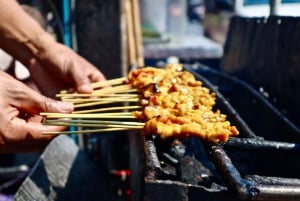 Bangkok: Lokalna wycieczka kulinarna z ulubionymi daniami