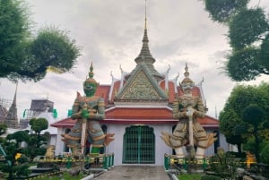 Bangkok: Longtail Boat Canal Tour to Wat Arun
