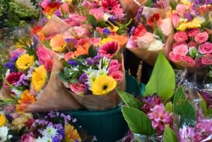 Bangkok: Lotus Fields, Orchid Farm, and Flower Market Tour