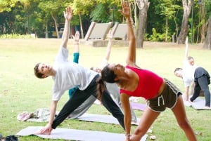 Bangkok: Lumpini Park Yoga Erfahrung