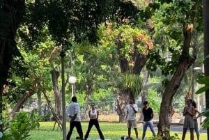 Bangkok: Lumpini Park Yoga Erfahrung