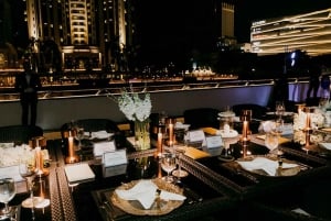 Bangkok: Cruzeiro de luxo com jantar no rio Chao Phraya