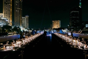 Bangkok: Cruzeiro de luxo com jantar no rio Chao Phraya