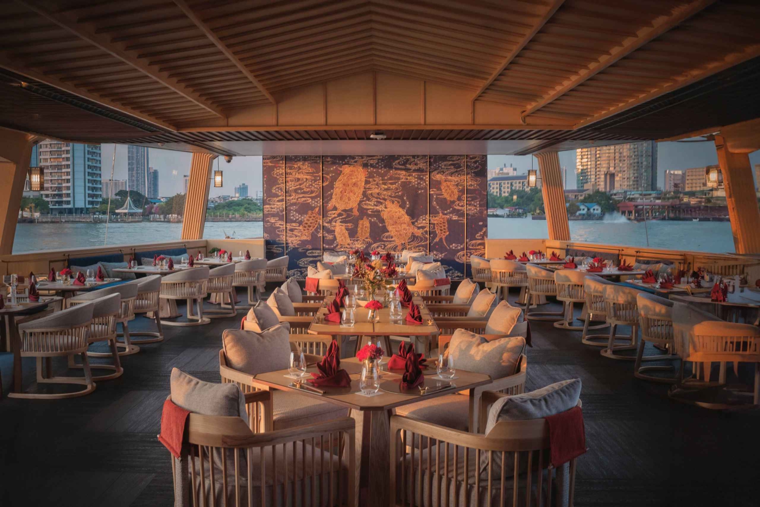 Bangkok: Okura Cruise - luxe Japanse dinerrondvaart