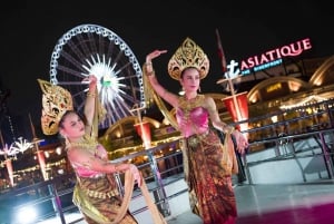 Bangkok: Luxury White Dinner Cruise Free Flow Beer and Wine