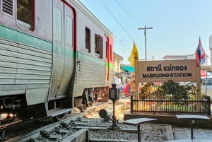 Bangkok: Maeklong Railway & Damnoen Saduak flytende markeder