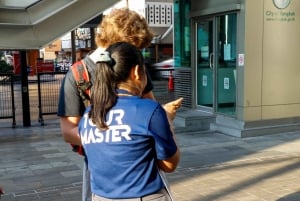 Bangkok : Marché ferroviaire de Maeklong et marché flottant d'Amphawa