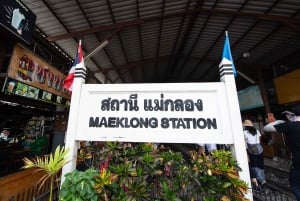 Bangkok : Marché ferroviaire de Maeklong et marché flottant d'Amphawa