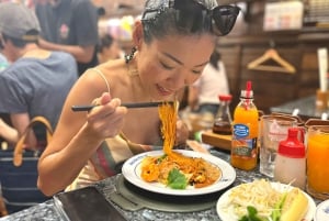 Bangkok: Tour gastronômico Michelin de TukTuk com 8 degustações