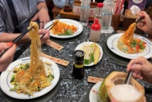 Bangkok: Tour gastronômico Michelin de TukTuk com 8 degustações