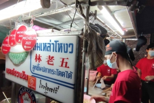 Bangkok: Michelin Guide Street Food Tour by Tuk Tuk