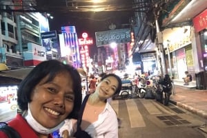Bangkokissa: Tuk Tukilla: Michelin Guide Street Food Tour