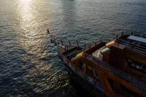 Bangkok: rejs z kolacją w restauracji z gwiazdką Michelin na Pruek Cruise