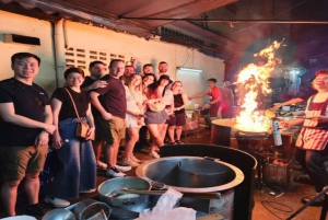 Bangkok: Tour gastronomico di mezzanotte in Tuk-Tuk