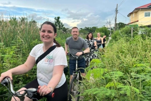 Bangkok: Morning Bike Tour with Ferry Boat Ride
