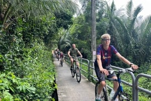 Bangkok: Morning Bike Tour with Ferry Boat Ride