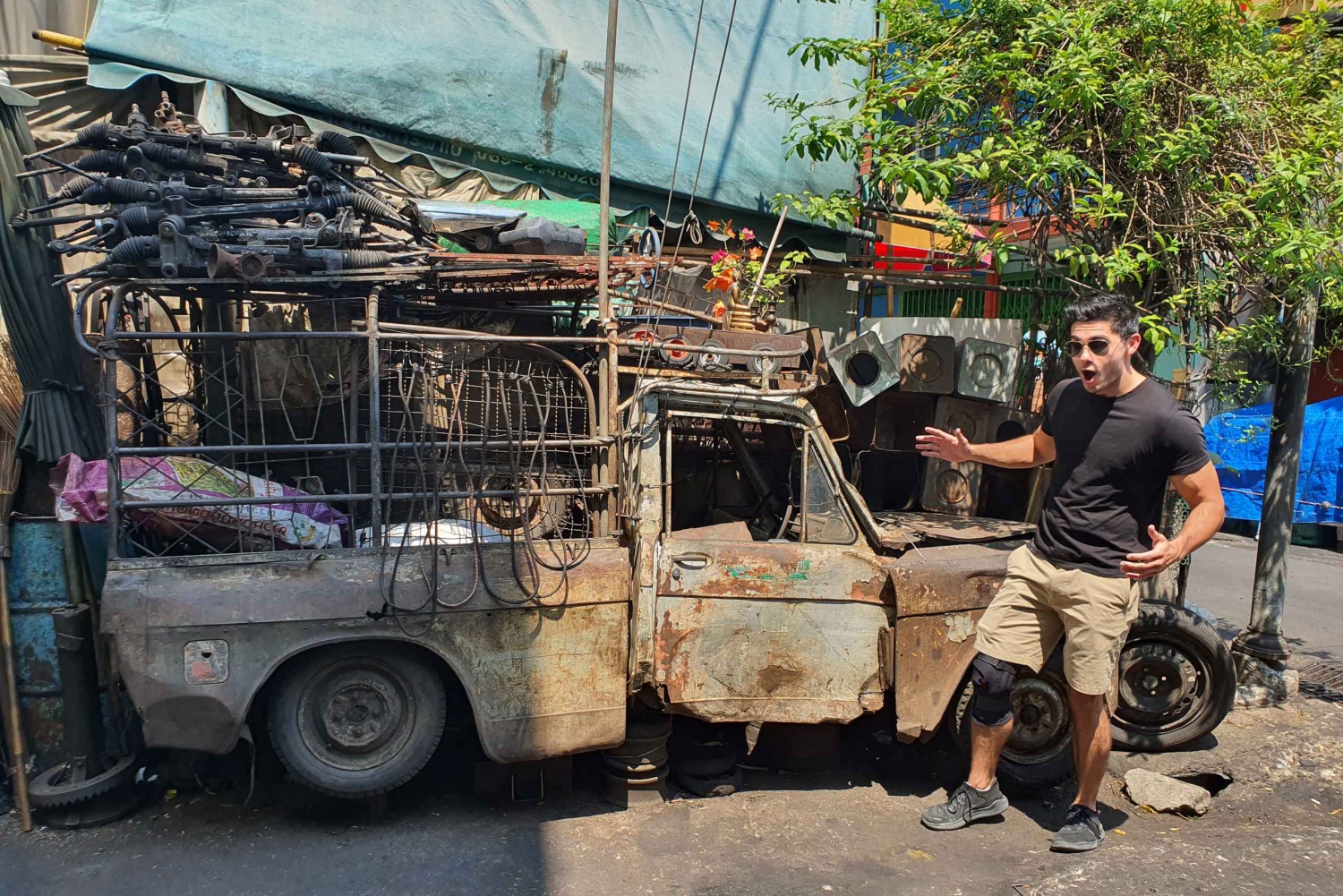 Bangkok: Must things to see in China town, Small group