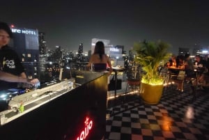 Bangkok: Nana Plaza, Soi Cowboy, Rooftops & Clubs