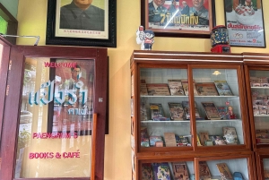 Bangkok: Nang Lerng Market Food Tour by Riverboat