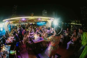 Bangkok: New Horizon Dinner Cruise with Buffet & Beer